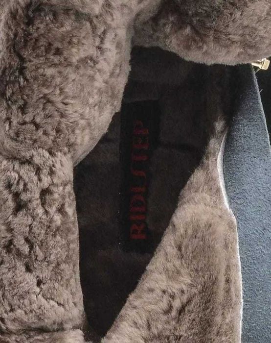 Сапоги в комплекте с сумкой