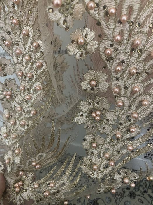 Вечернее платье