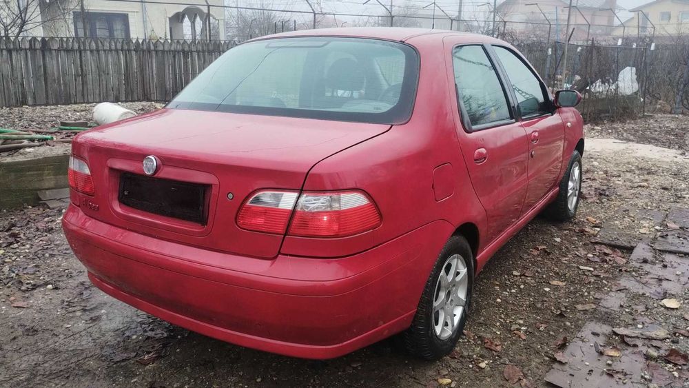 Vand Fiat Albea 2008 pentru piese.