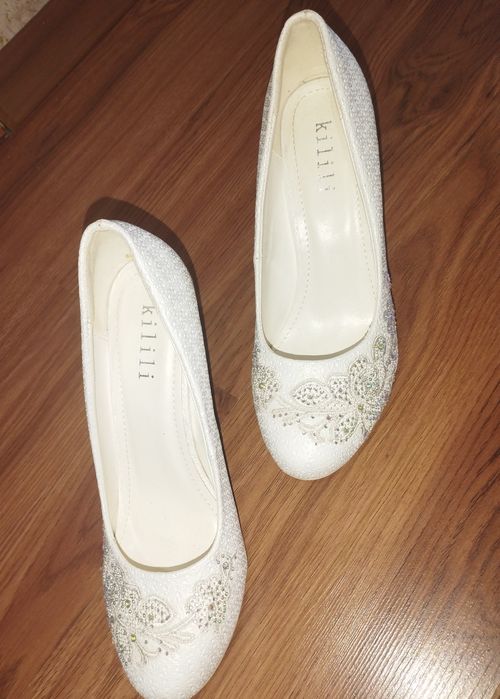 Продам красивые туфли