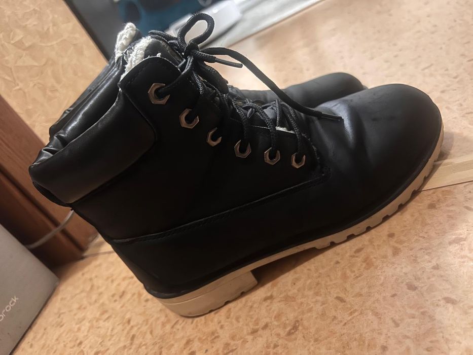 Обувь ,сапожки ,ботинки 38р