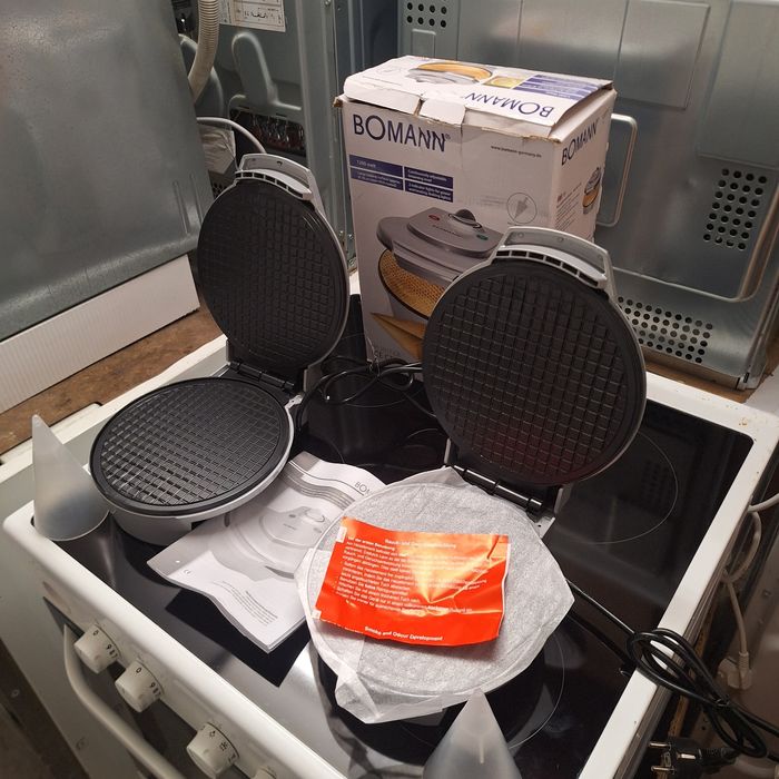 Уред за фунийки за сладолед - чисто нов