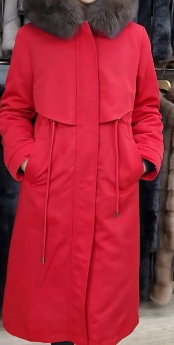 Парка новая размер 48