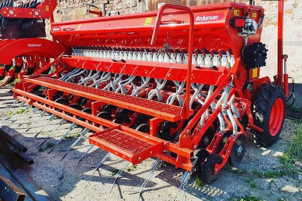 Сеялка зерновая 33-рядная  Ozduman 4 метра (жонышка арпа бидай)