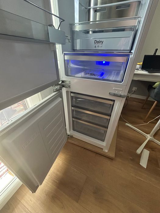 Хладилник за вграждане Grundig