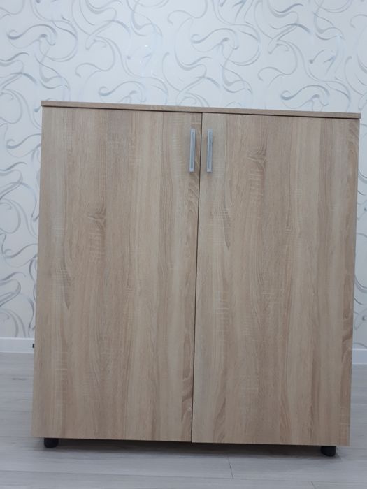 Шкаф.  Шкаф высота 110см