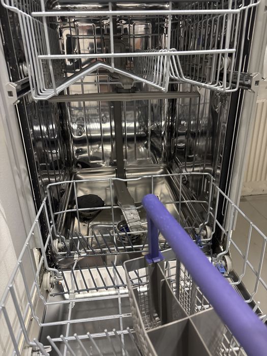 Masina de spalat vase incorporabila slim functionabila BEKO DIS26020, 2017, 10 seturi, 6 programe, 45 cm, A++, stare buna