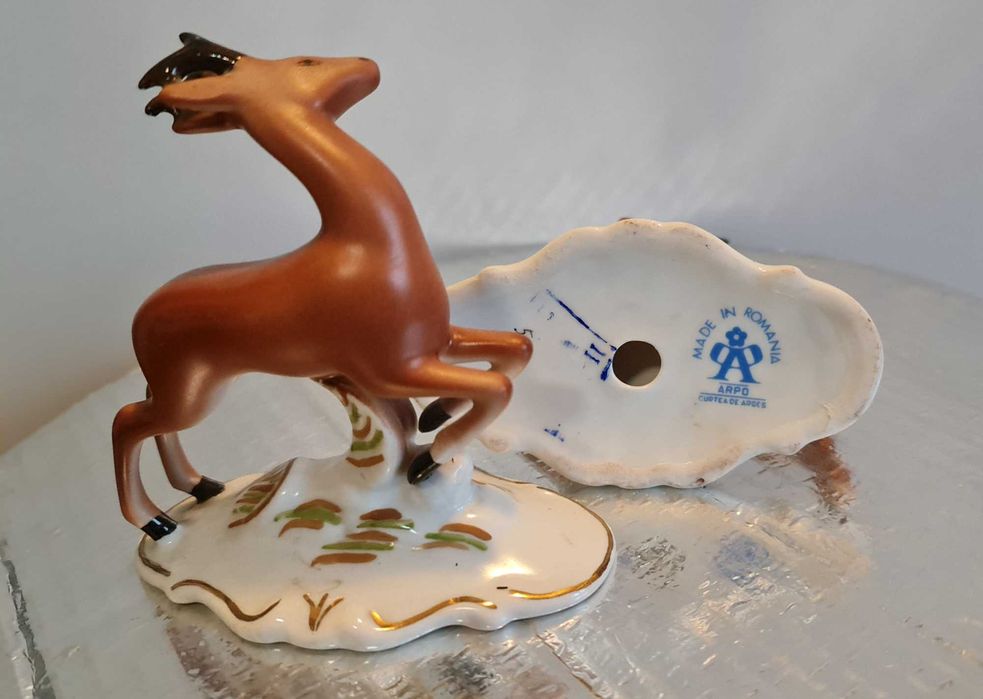 ARPO стар Румънски порцелан Елени