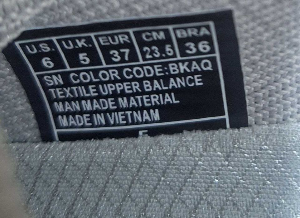 Продаю Skechers.