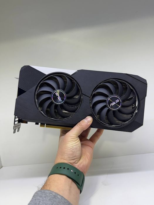 Asus RTX 3070 8Gb sostayana idealni