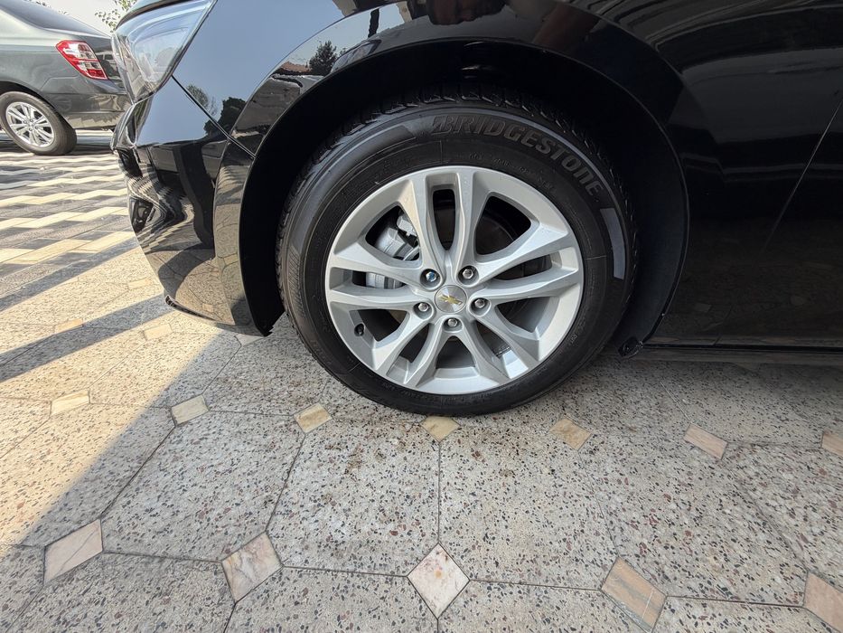 Malibu 2.4 kraska radnoy 50000 km