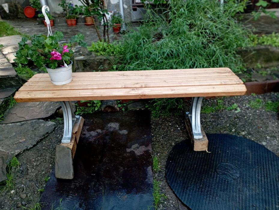 Canapele de gradina