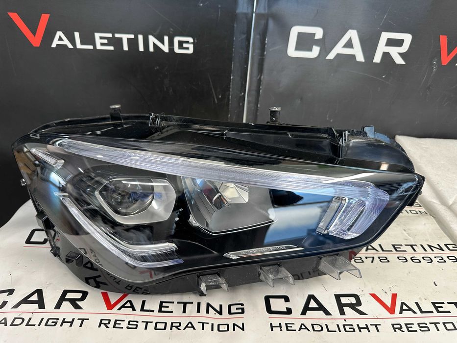 Фарове фар десен Mercedes CLA 118 farove far Мерцедес ЦЛА 118