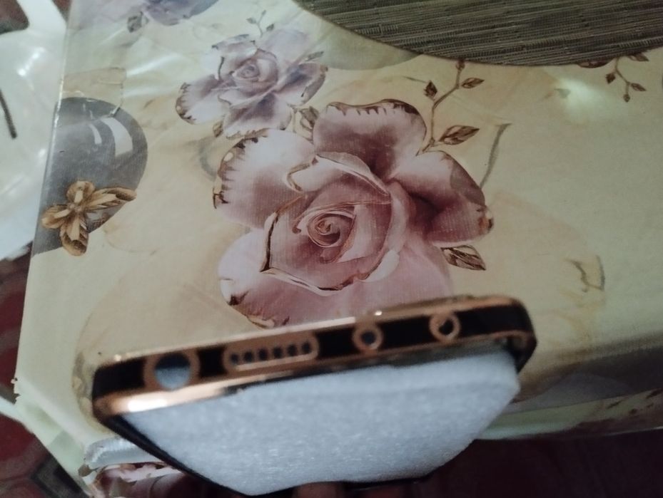 Чехол Редми нот 11 продаётся