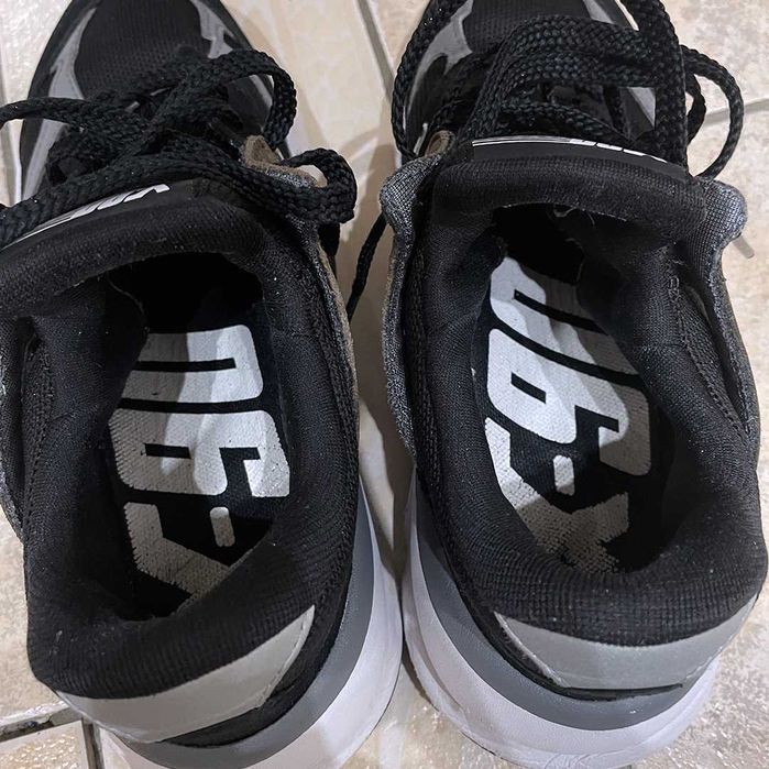 Кроссовки New Balance X90