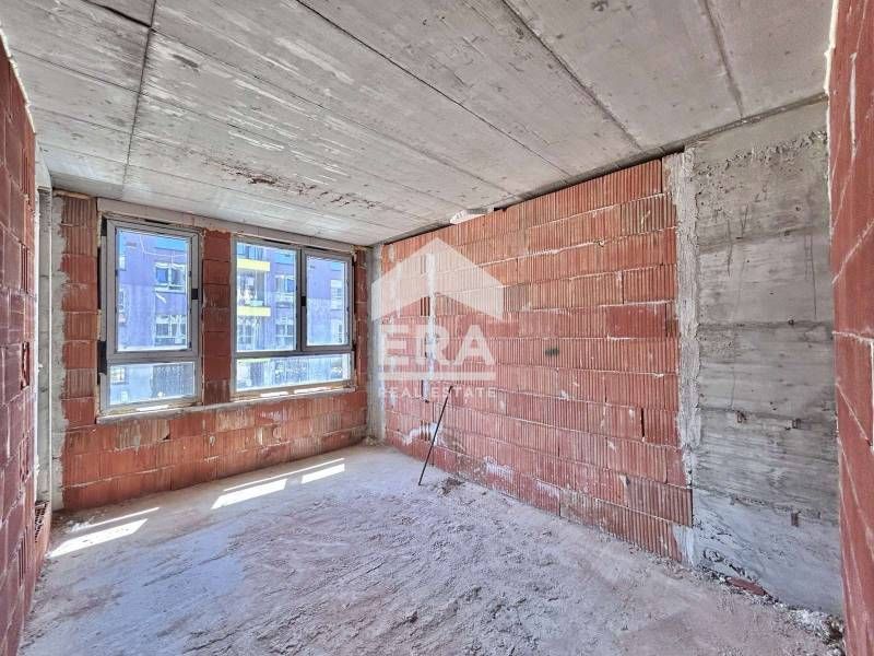 Продава се Тристаен апартамент в София, Малинова долина - 104 кв.м за 1250 €/кв.м - Снимка #1