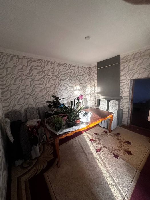 Uy sotiladi Nazarbek