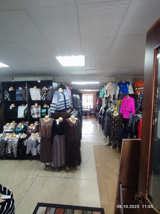 Продажа или обмен (ваши варианты)Магазин Родник в центре города Алтай