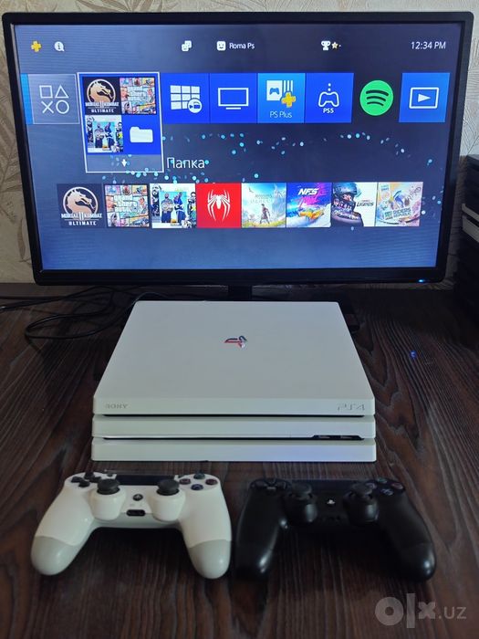 Ps4 PRO 1TB 4K UHD 3-reviziya официальный версия с играми