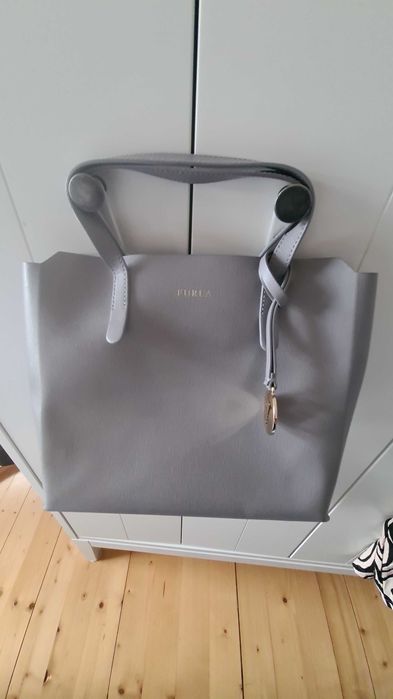 Дамска чанта FURLA