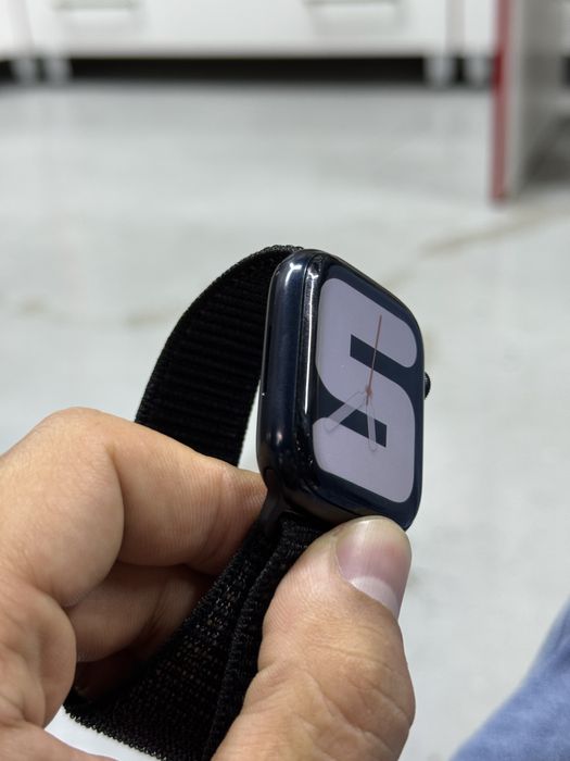 Apple Watch 7 45mm midnight