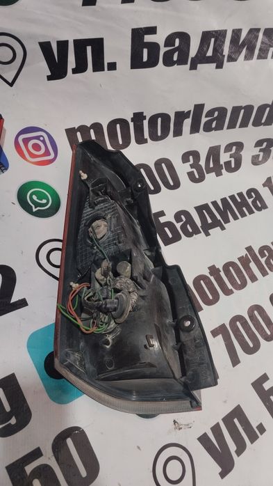 Фонари Nissan Serena pc24