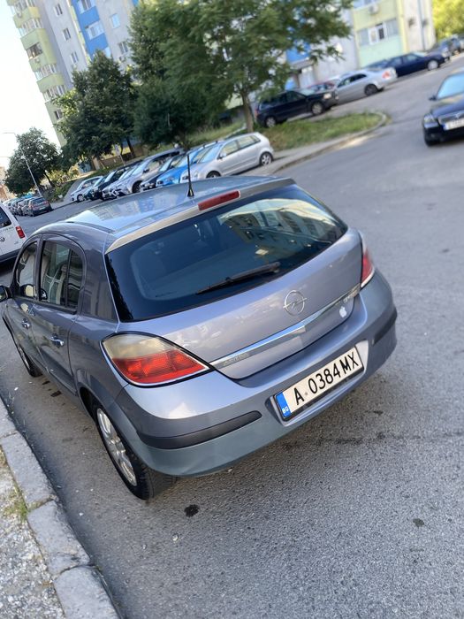 Продавам опел астра Н , много добро състояние!