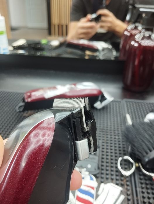 Vând mașină profesionala de tuns