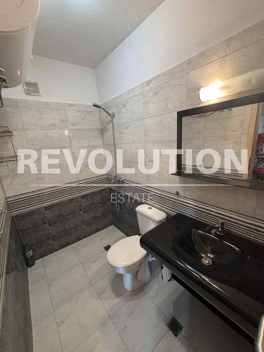 Дава се под наем Двустаен апартамент в Пловдив, Кършияка - 90 кв.м за 425 € - Снимка #4