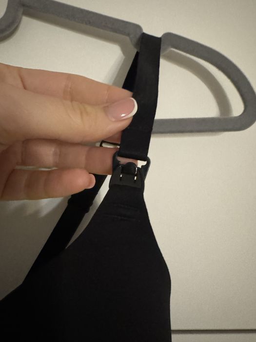 Черен сутиен за кърмене H&M сутиен за кърмачки