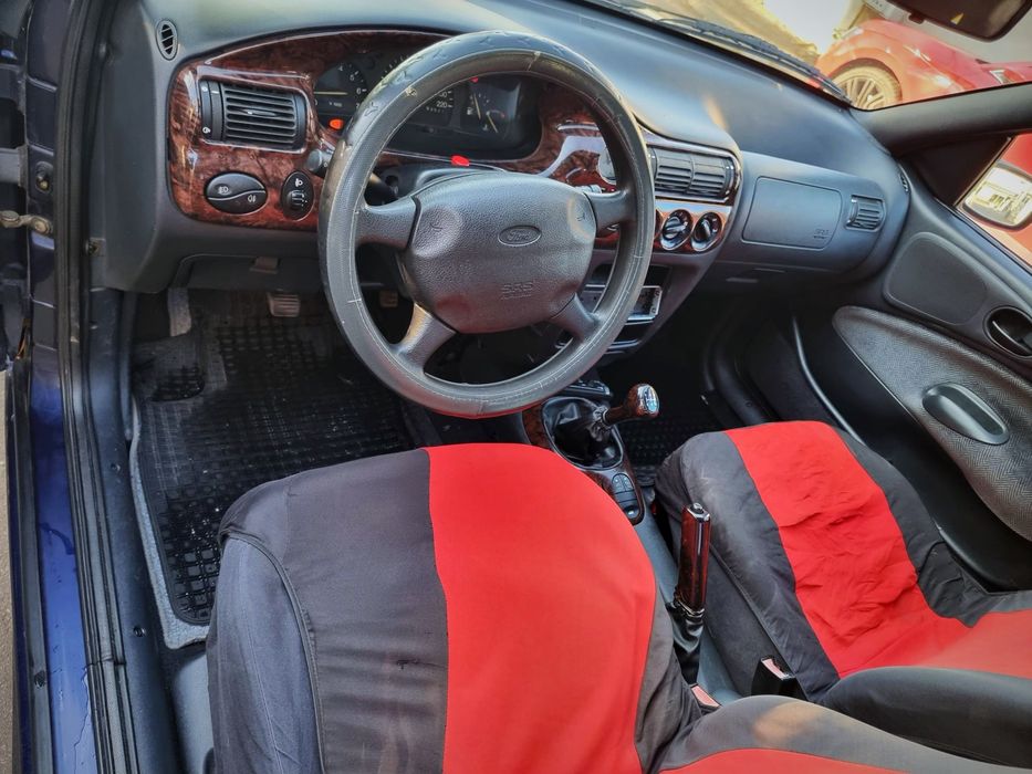 Parc Auto/Ford Escort/1.6 Benzina/90000km