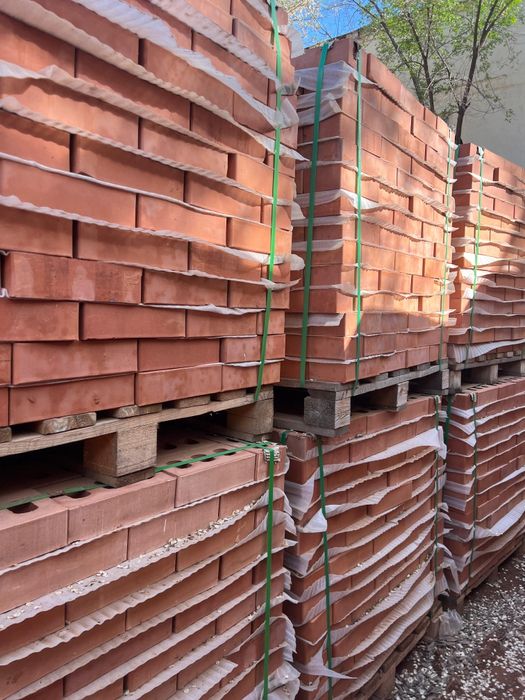 Керамический кирпич