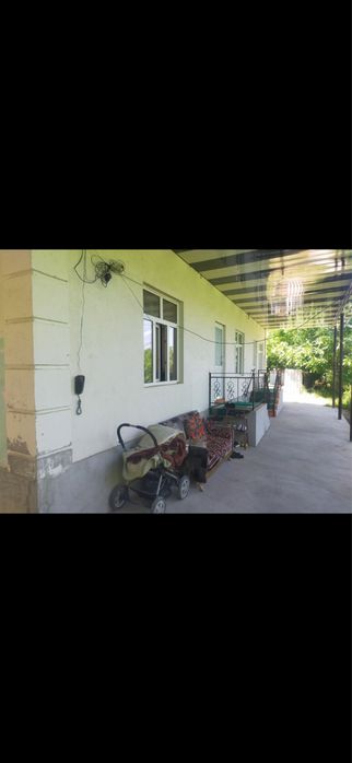 Срочно продаетсия дача в паркенте 12сотих 7комнот