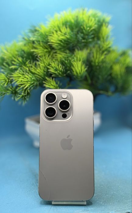 Apple iPhone 15 Pro, 256GB, 5G, Natural Titanium