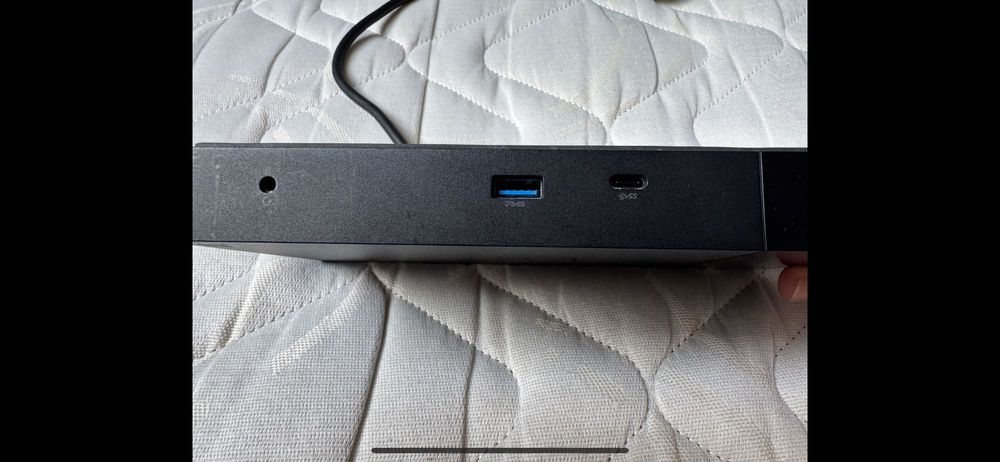 Dell Dock wd19 Докинг Станция + Зарядно 130W