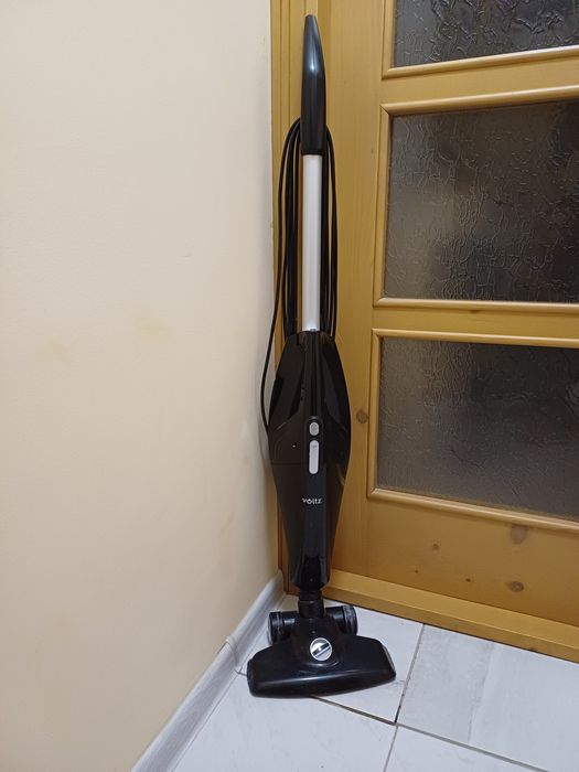 Стояща прахосмукачка