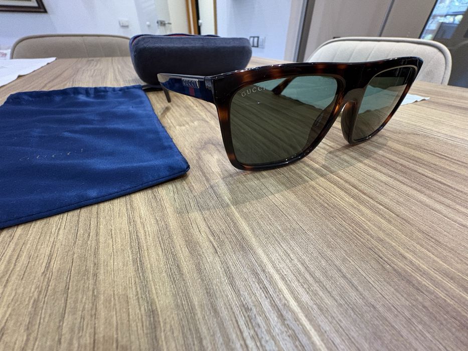 Слънчеви очила на GUCCI