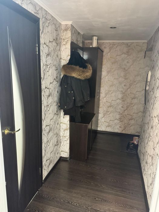 Продам 1 к р-н Черемушки 5/5