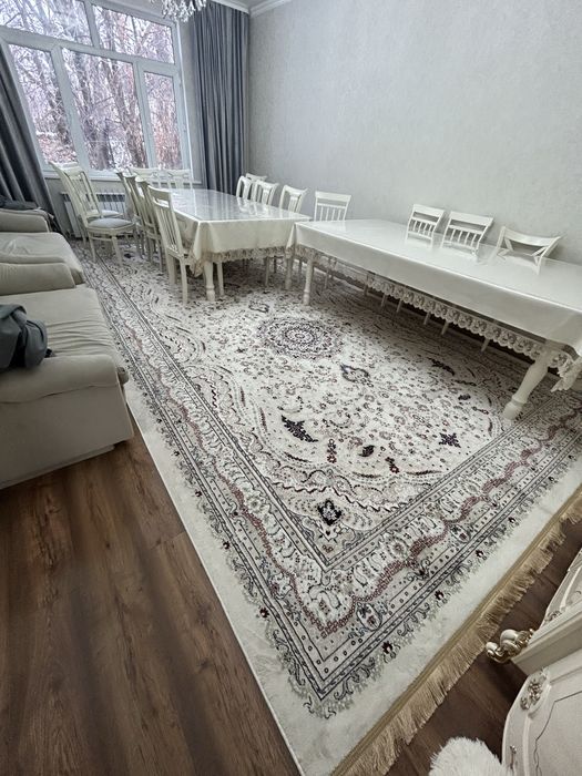 Белый Ковёр,кілем