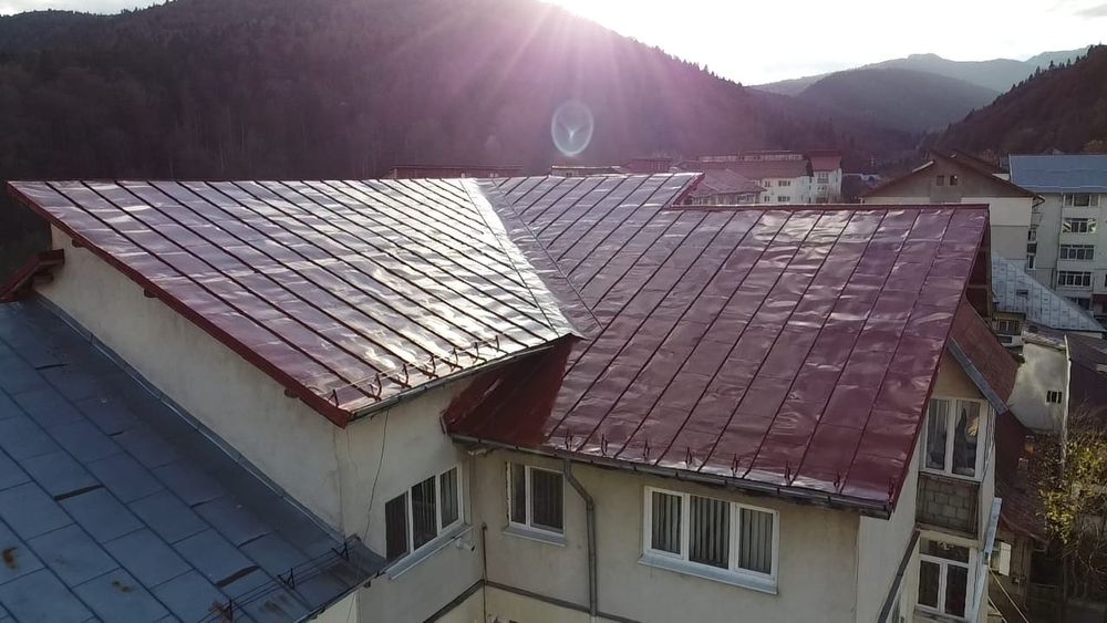 Vopsim tabla / tigla / acoperisuri