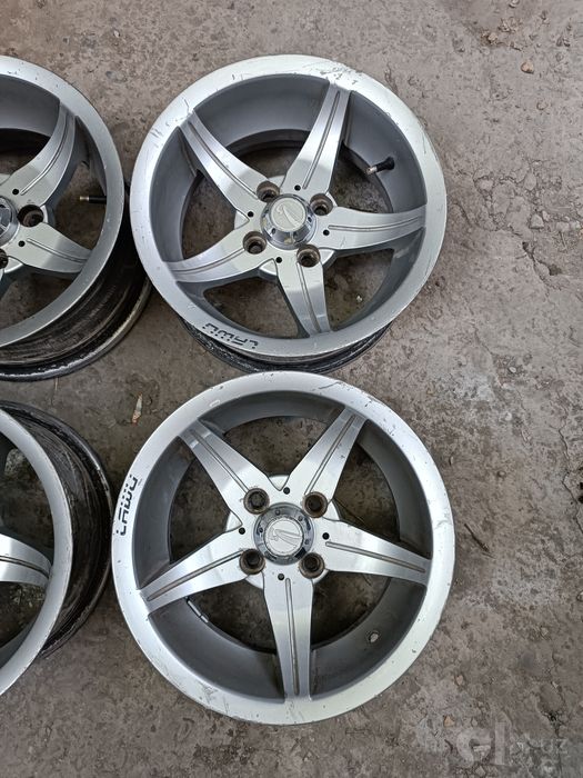 Vaz Diska Jiguliga R13 Sotiladi Holati Yaxshi