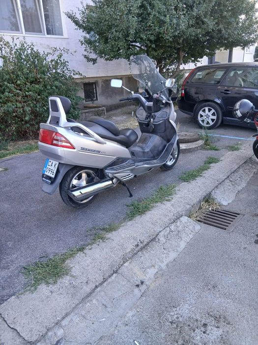 Сузуки     Бърбън