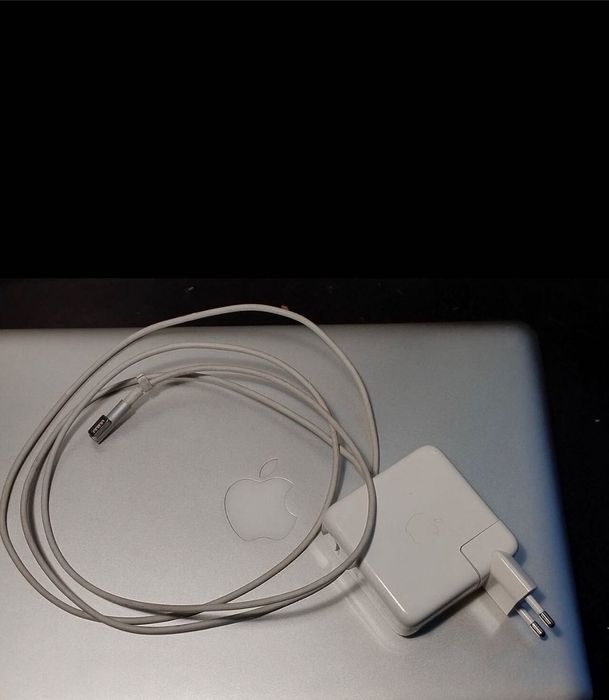 Apple MocBook Pro 13 2011