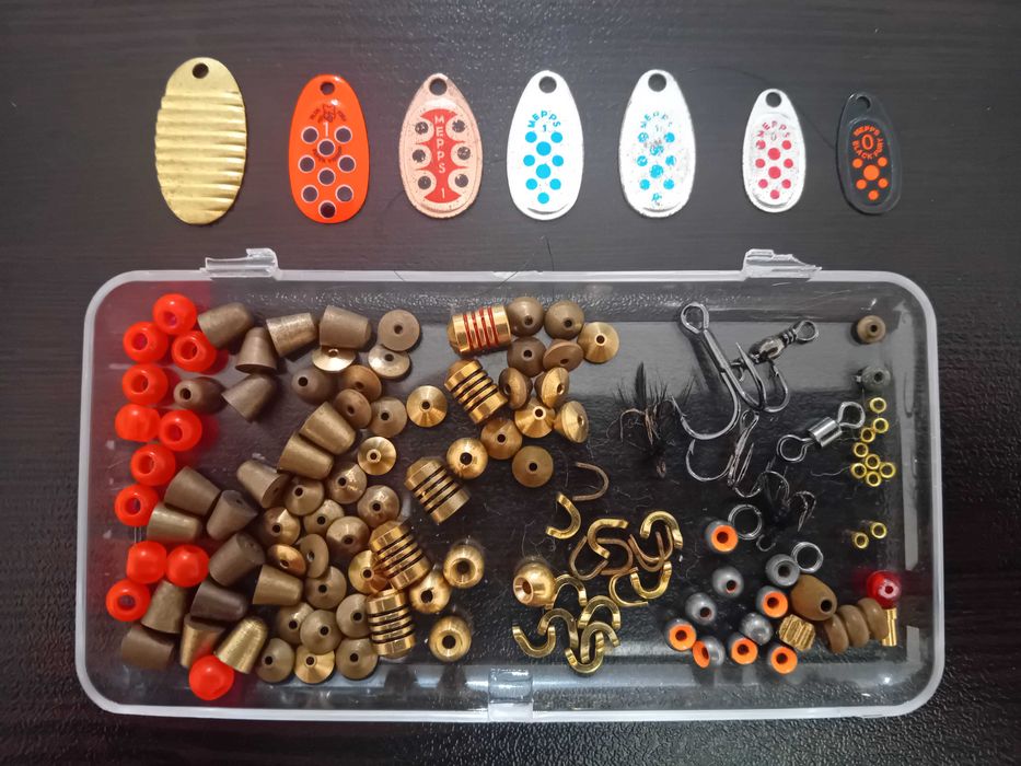 Части за въртящи блесни