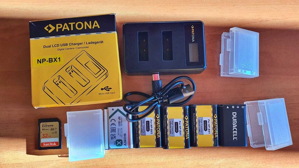 Sony Cyber-Shot RX100 M6 pachet complet, impecabil + accesorii