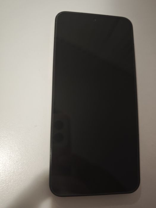 Мобилен телефон Xiaomi 13