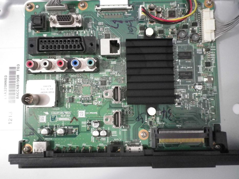 LED телевизор Toshiba 32RL933G за ремонт