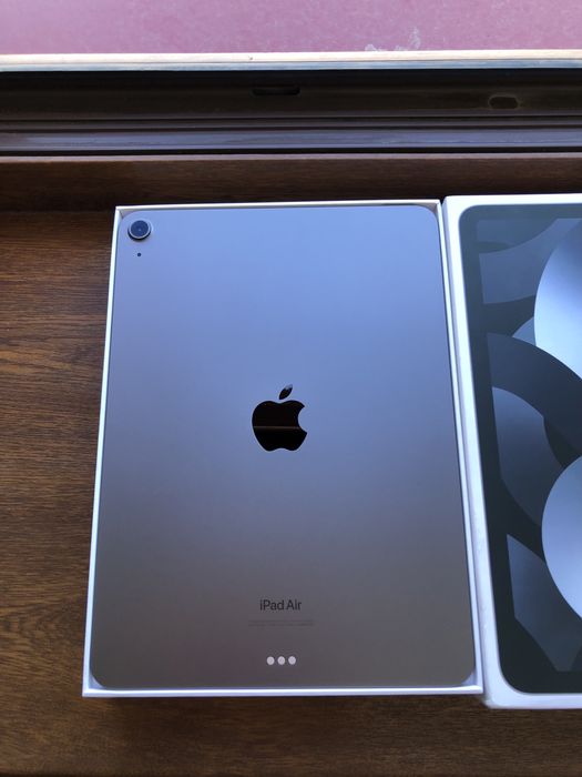 iPad Air 5 M1 IDEAL  sotladi