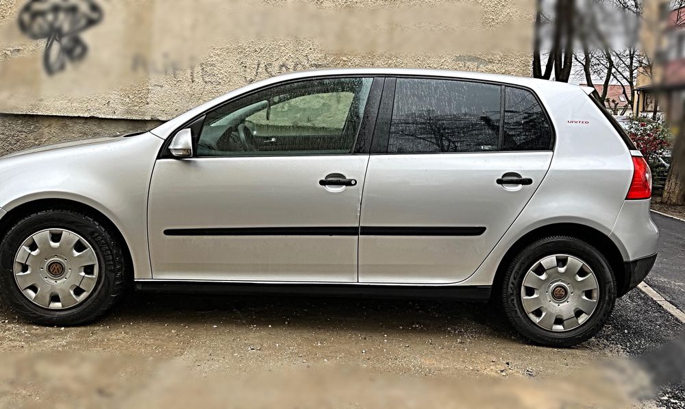 VW Golf 5 1.6 Benzină 6 viteze Senzori Park Klimatronic 221000 km