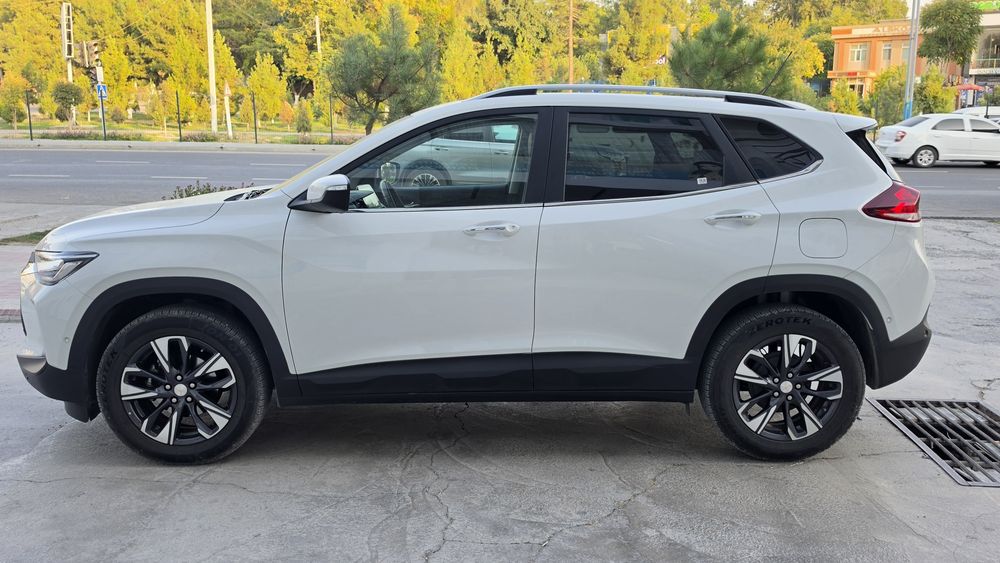 Tracker 2 | Premier plus |2024| 26500km| Sotiladi |